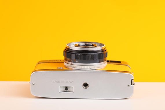 Olympus Trip 35 Vintage Film Camera With Zuiko 40mm F2.8 Lens With