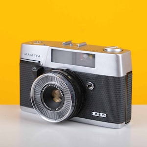 Mamiya EE 35mm Rangefinder Camera