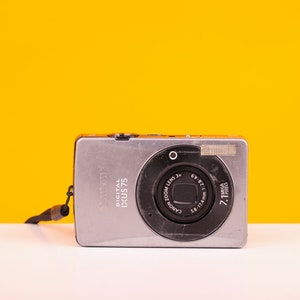 Canon IXUS 70 デジタルカメラ（動作確認済み） Canon IXUS 70 Digital Compact Camera Working w/ Canon 3x Optical