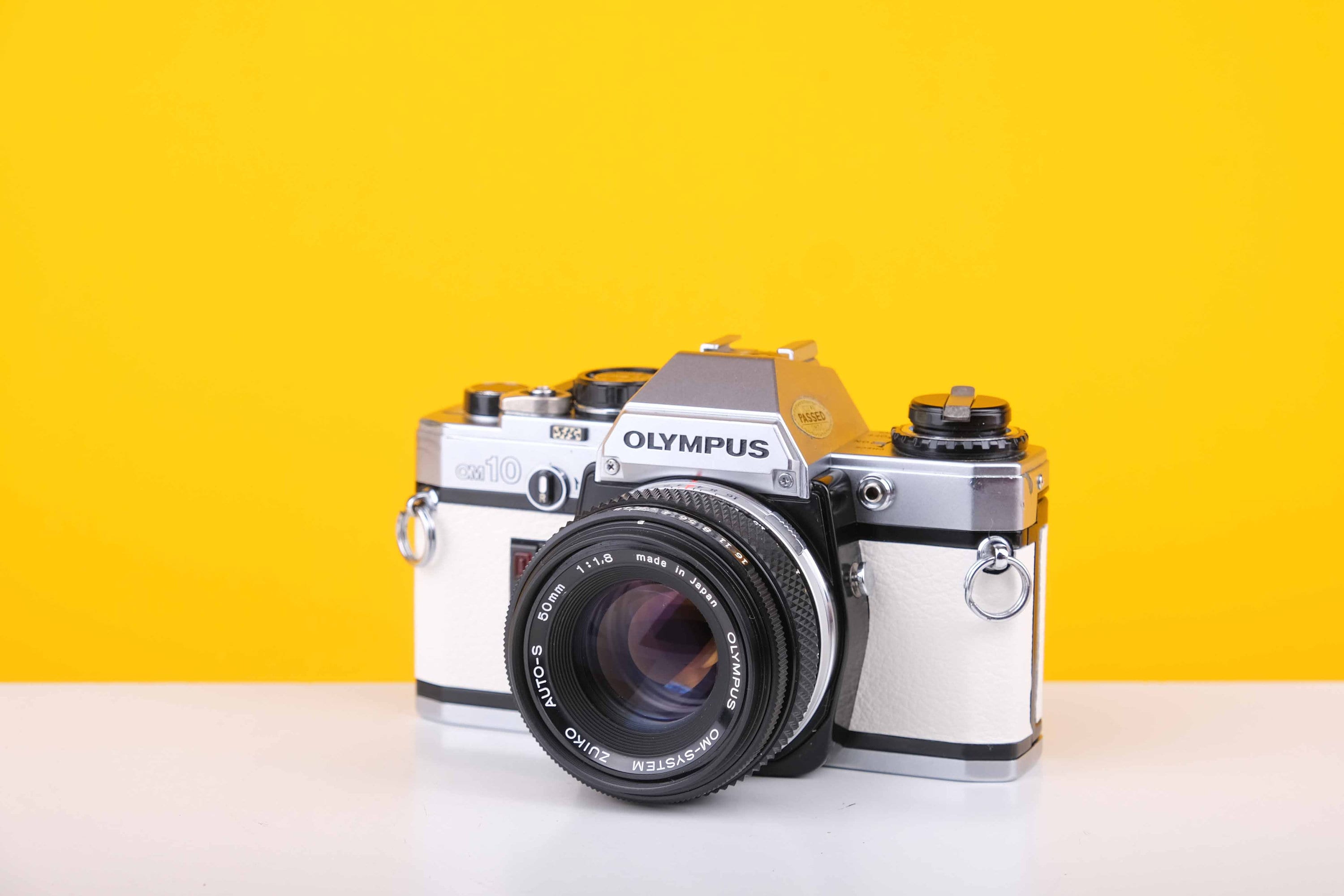 フィルムカメラ OLYMPUS OM10 Zuiko Auto-S 50mm F1.8 楽天市場】OLYMPUS フィルムカメラ OM-10 F.ZUIKO AUTO-S 50mm