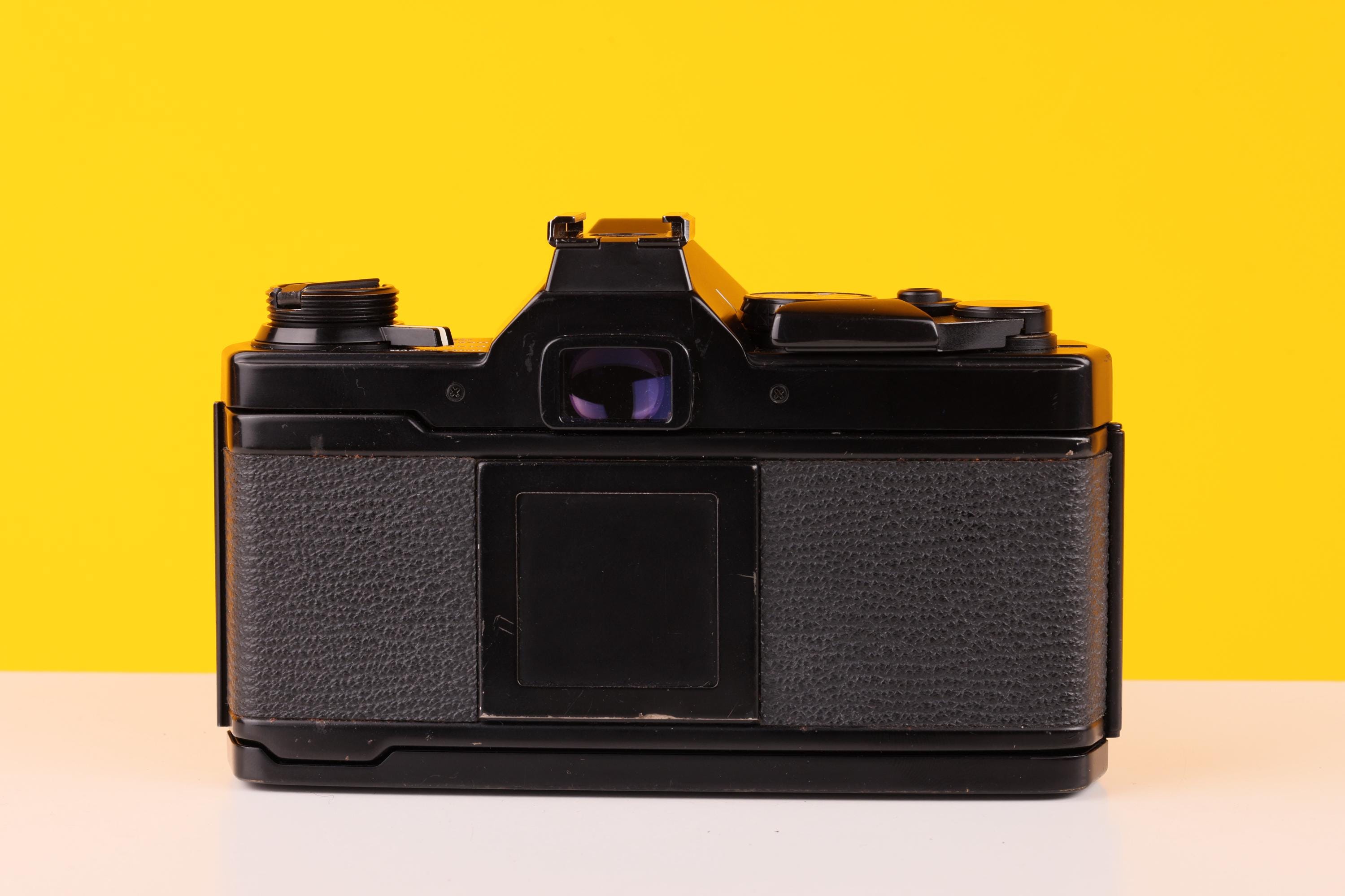 オリンパス OM-2 スポット/プログラム 35mmフィルムカメラ（ズイコー