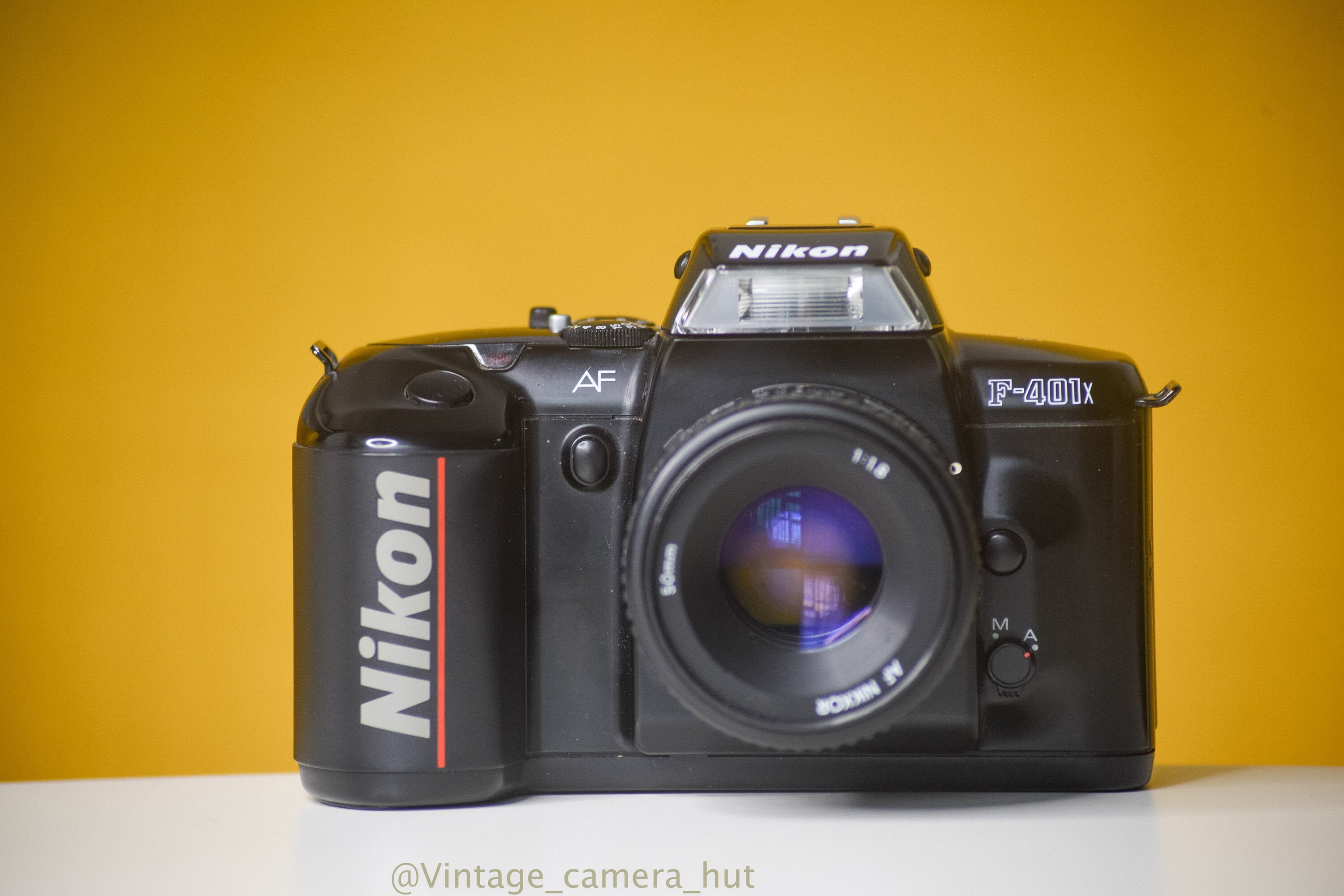 Nikon F 401x Vintage Slr 35mm Film Camera With Nikkor Af 50mm Etsy
