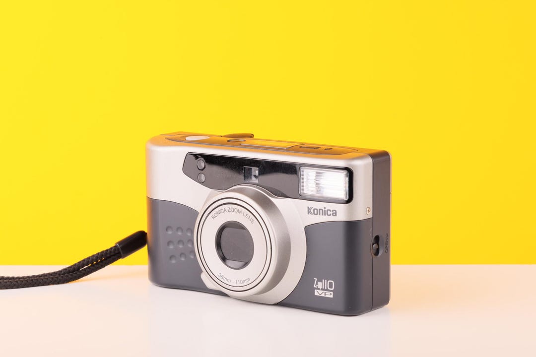 フィルムカメラ KONICA Z-UP110VP Konica Z-Up 110 VP – Retro Camera Shop