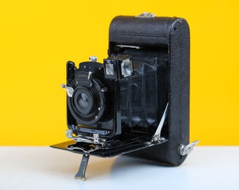 Ernemann Detektiv Aplanat Folding 127 Film Camera