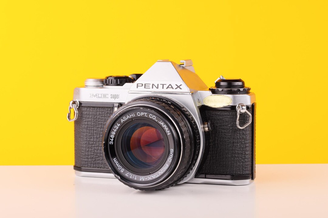 Aparat Pentax ME Super Vintage 35 mm Film z obiektywem SMC Pentax
