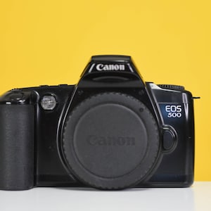 Canon EOS 500 35mm Film Camera Body Only