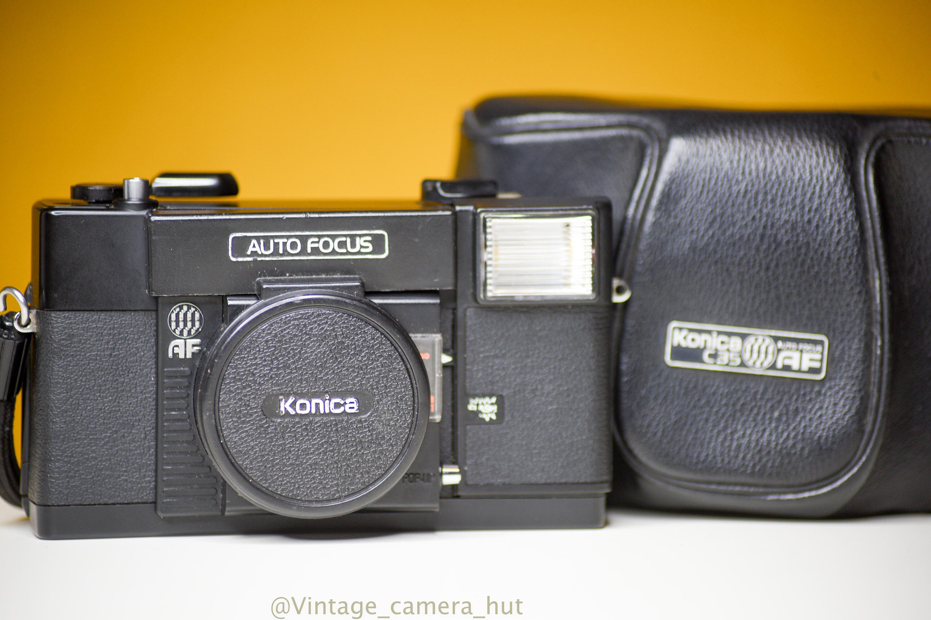 Konica C35 AF 35mm Film Camera Point and Shoot With Cap and Case