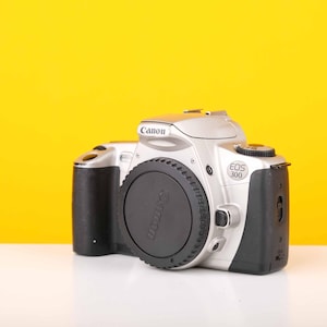 Canon EOS 300/ Kiss III 35mm SLR Film Camera Body Only