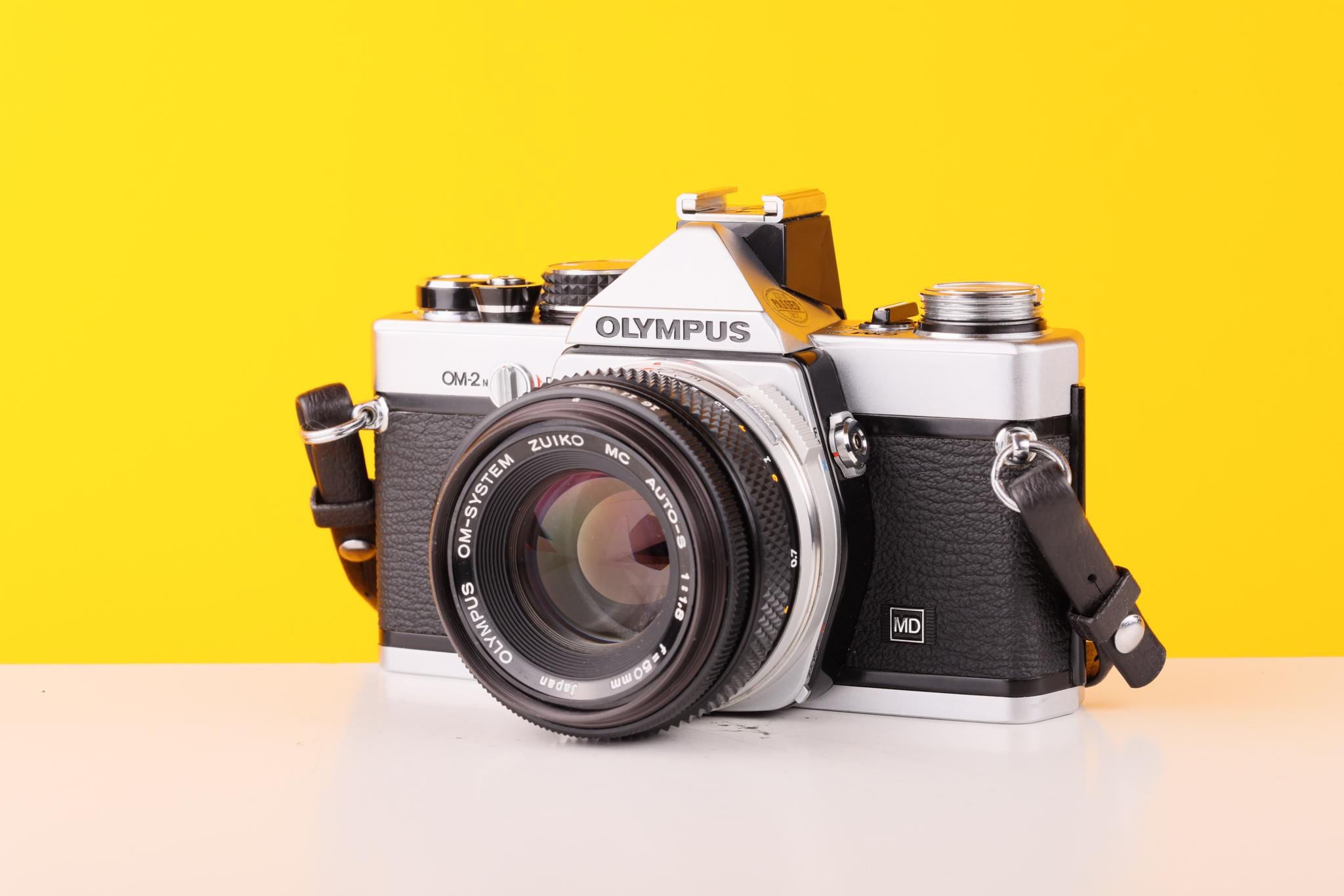 オリンパス　OM-2 レンズ付き 赤城耕一：第19回 1975年発売、世界初となるTTLダイレクト測光を