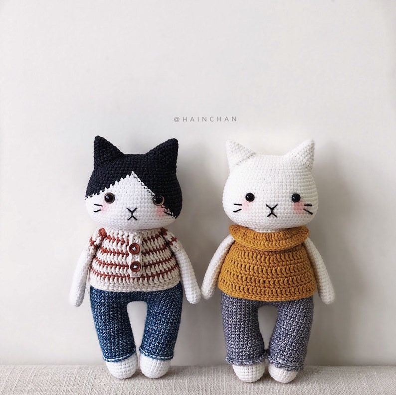 Adorable Oreo & Mochi the Cat Crochet Pattern by Hainchan image 6