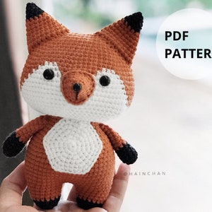 Hainchan の Coral the Little Fox かぎ針編みパターン - 愛らしいあみぐるみを作ろう