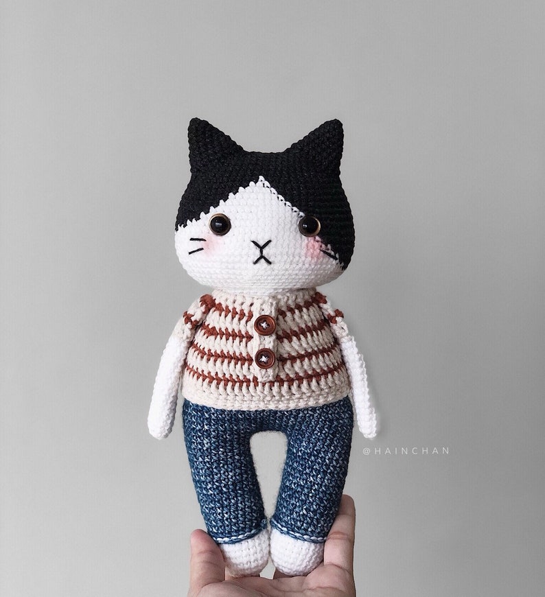 Adorable Oreo & Mochi the Cat Crochet Pattern by Hainchan image 7
