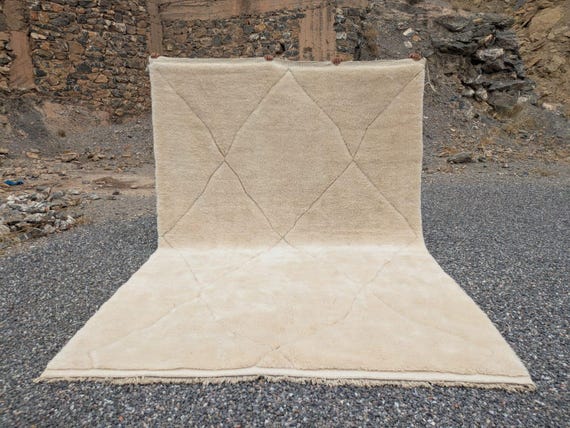 Neutral wool rug, Moroccan handmade rug with natural beige and braided design, Beniourain area rug, Berber handknotted rug, Modern white rug