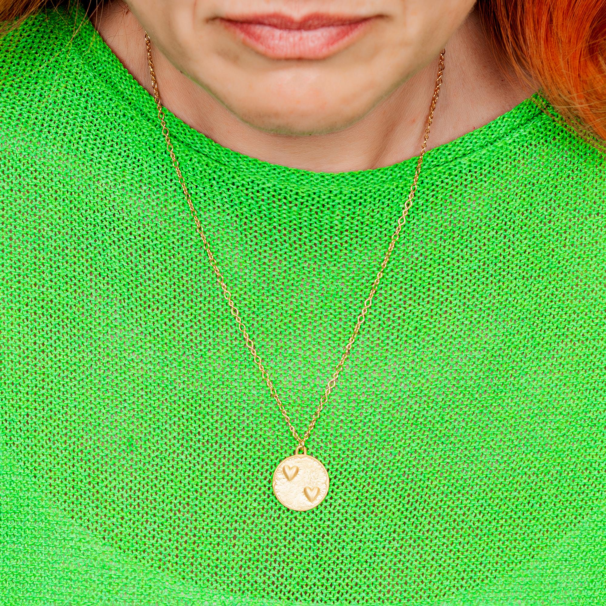 Collana con ciondolo a forma di cuore in oro 14K