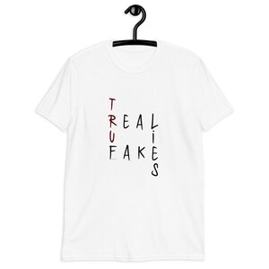 true fake real lies T-shirt Grunge Clothing, Grunge Shirt, Emo, E-girl, E-boy, Goth, Aesthetic Clothing, Aesthetic Shirt, Grunge, Mall Goth