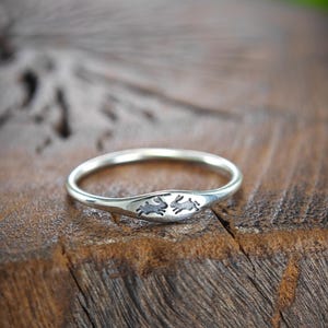Silver Kiss Rabbits Ring, Liten Kanin Ring bild 3