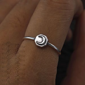 925 silver Crescent Moon Ring,Moon Planet Ring,Anniversary Gift For Her,Birthday Gift,Mother&#39;s Day Gift