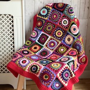 CROCHET PATTERN ‘Cut the scrap’ grannny square crochet scrapghan US terms (English only)