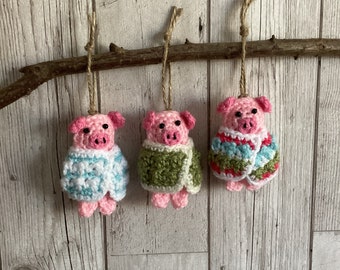 CROCHET PATTERN Pig in a Blanket - US Terms (English only)  - Christmas tree decoration, door hanger