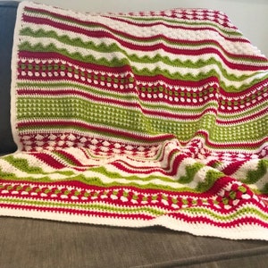 CROCHET PATTERN Woolly Christmas cuddles throw Afghan  - US terms (English only)