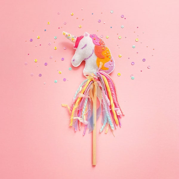 Rainbow unicorn wand ; Pastel unicorn ; Felt plush unicorn ; Unicorn birthday ; Rainbow celebration ; pretend play ; costume accessory