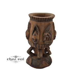Vintage African Hand Carved Wooden Container Pot Storage Dried Flower Display Stand Shelf Decor Wooden Gift Idea / Chez Rai