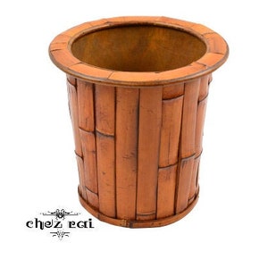 Vintage bella pentola di legno ricoperta di cesto di bambù ufficio cestino di carta camera decor stand di espositore agriturismo cottage idea regalo / chez rai