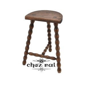 Vintage French 18" Wooden Medium Height Braced D Stool Plant Stand Cottage Farmhouse Room Display Wood Tabouret Gift Idea / ChezRai