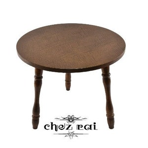 Vintage Wooden Round Turned Legged Table Side Coffee End Table Furniture Entrance Display Room Conservatory Farmhouse Kitchen  / Chez Rai