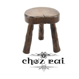 Vintage French 12&quot; Heavy Small Wooden Heart Shaped Three Legged Stool Tabouret Plant Stand Farmhouse Cottage Milking Stool / ChezRai
