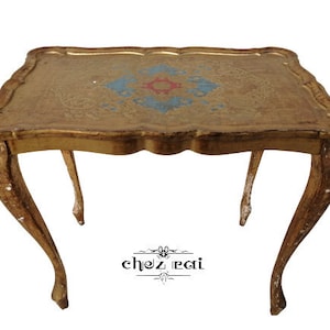 Vintage Italian Florentine Style Table Gold Gilt Wood Blue Red Accent Table Beautiful And Elegant Florence Side End Table Room  / Chez Rai