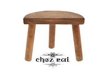 Vintage 7" French Tiny Miniature Wooden Round Legged Wood Stool Petit Tabouret Porte Plante Plant Stand Display Flower Pot Stand / Chez Rai