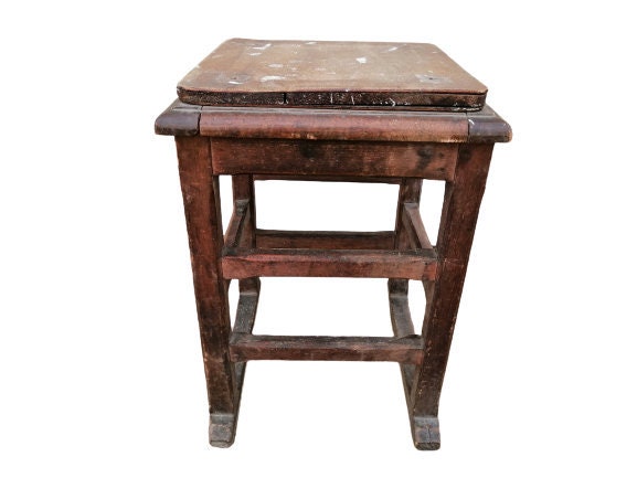 Vintage Français Wooden Rustic Stool Sturdy Heavy Farmhouse Plant Stand Hallway Entrée Wood Seat Dis