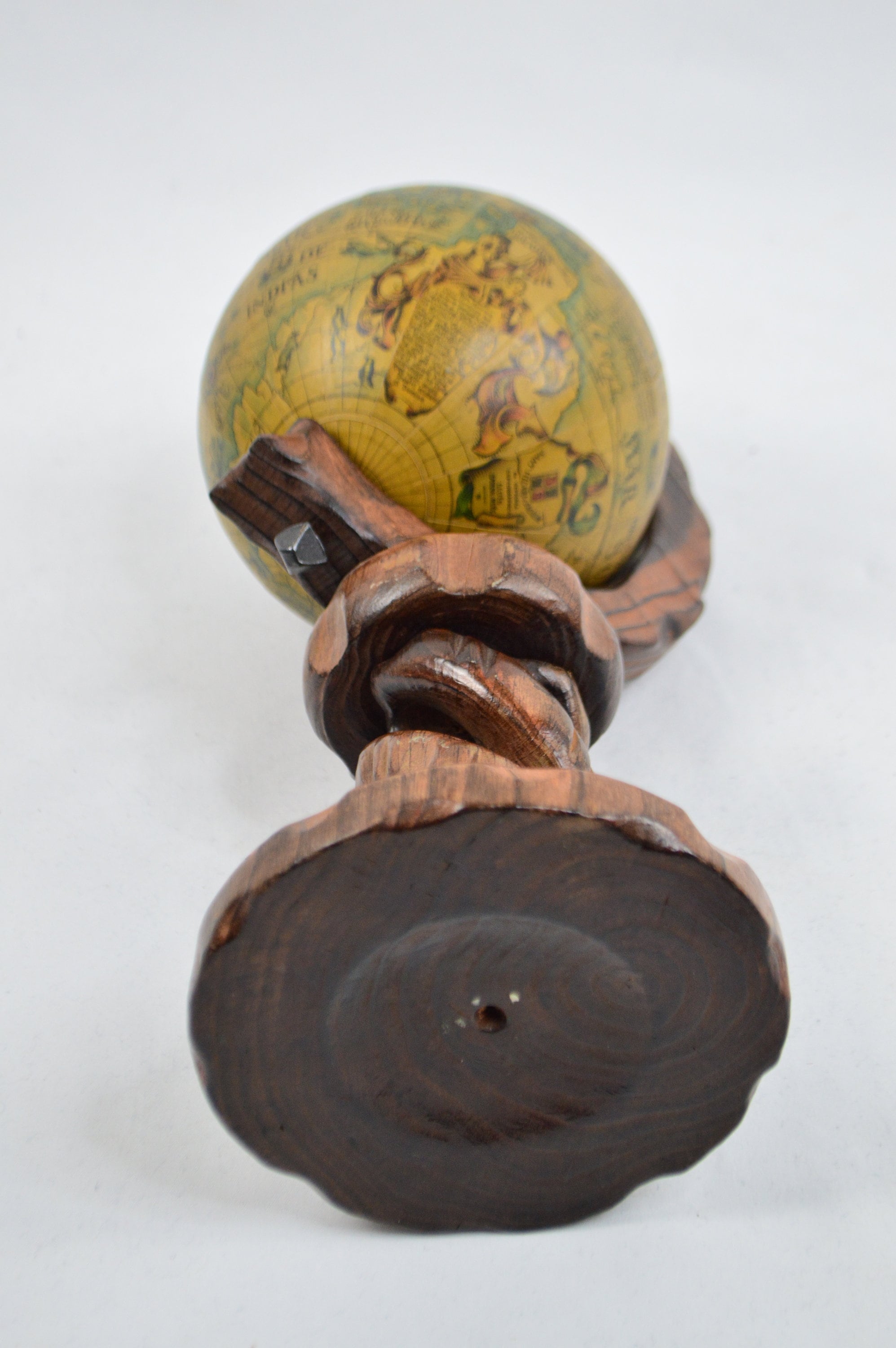 Globe Terrestre Décoratif de 26 cm Antique Globe Géographique avec Support  Triangulaire Globe Intéractif pour Salle de Classe Bureau Blanc+Doré -  Costway