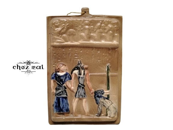 Vintage Hand Painted Ancient Egyptian Themed Plaster Of Paris Wall Plauque Hanging Decor Decorative 
