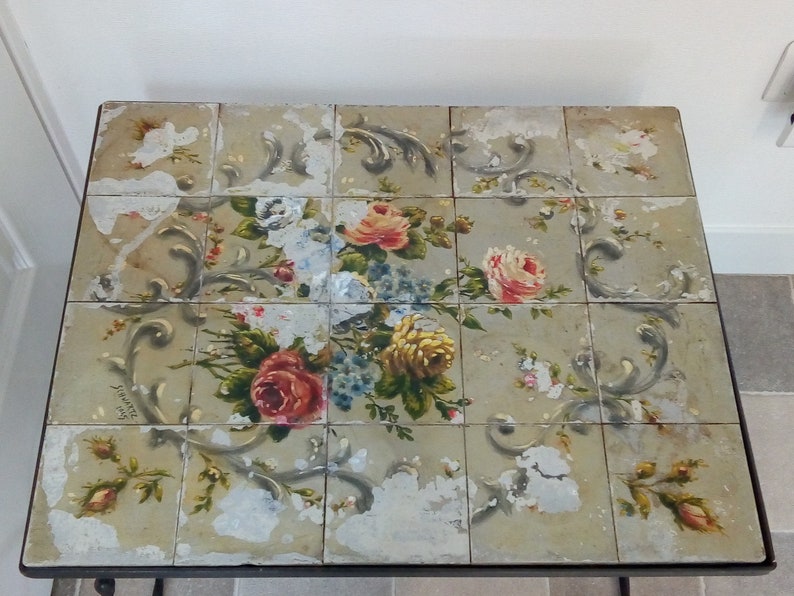 Vintage Wrought Iron Tile Top Table Coffee Table Patio Table Small Room Floral Tile Farmhouse Rustic Decor Heavy Piece Decorative Chez Rai