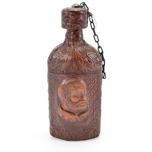 Vintage Skórzana Oprawa Pokryta Butelka Na Alkohol Naczynia Do Picia Wystrój Domu Dekoracyjna Ozdoba Dekoracja Baru Karafka Pamiątka / Chez Rai