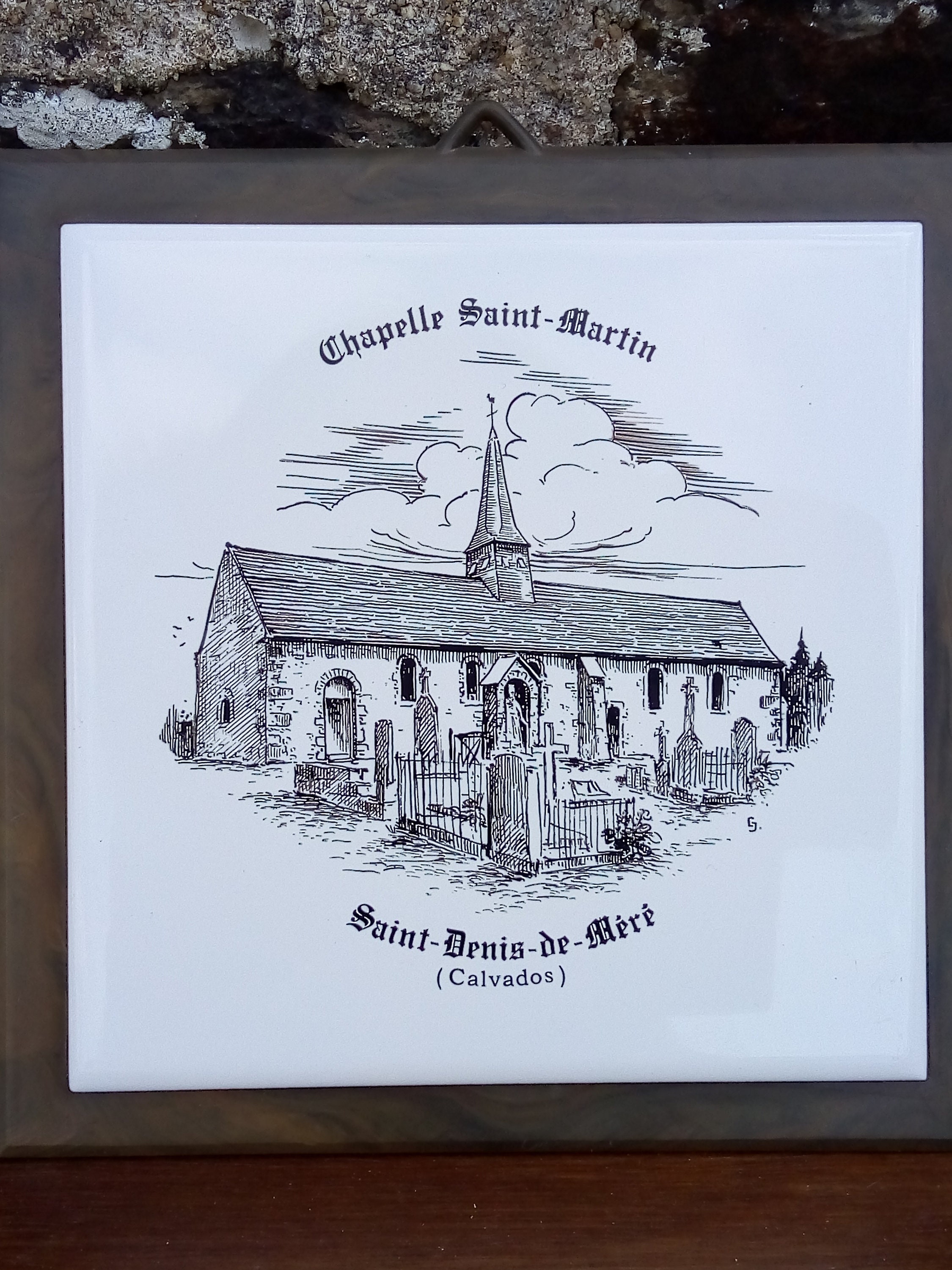 Vintage Chapelle Saint-Martin | Calvados Céramique Tuile de Tuiles Poterie Plaque Mur Suspendu Décor