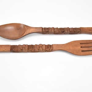 ChezRai - Vintage Carved Giant Large Wood Wooden Fork And Spoon Wall Hanging Decorative Restaurant Wood Utensils Kitchen Farmhouse