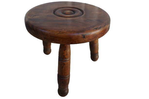 Vintage Français Heavy Wooden Stool Plant Stand Farmhouse Rustic Country Cottage Seat Milking Cow Ru