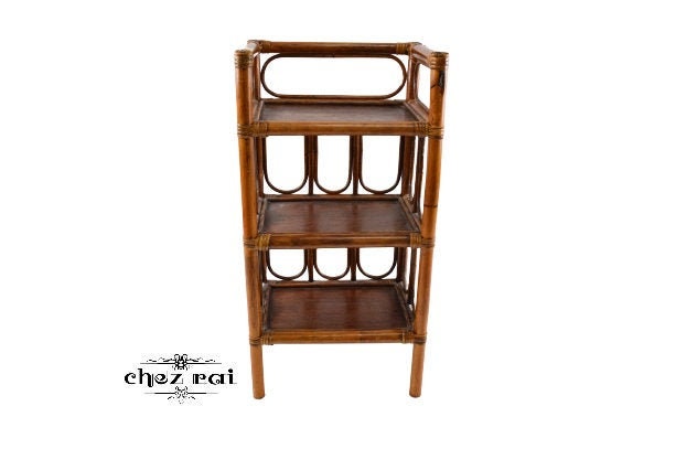 Vintage Brun Plus Clair Vernis Bambou Rotin Tissé Osier Bois Trois Niveaux Étagère Debout Étagères P
