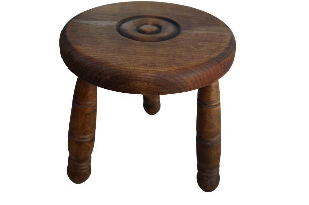 Vintage Français Heavy Wooden Stool Plant Stand Farmhouse Rustic Country Cottage Seat Milking Cow Ru