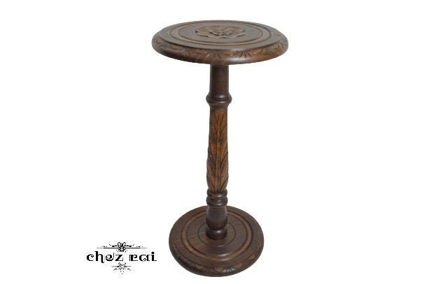 Vintage Français Beau Bois Dur Tourné et Sculpté Ornate Table d'appoint Pedestal Display Home Décor 