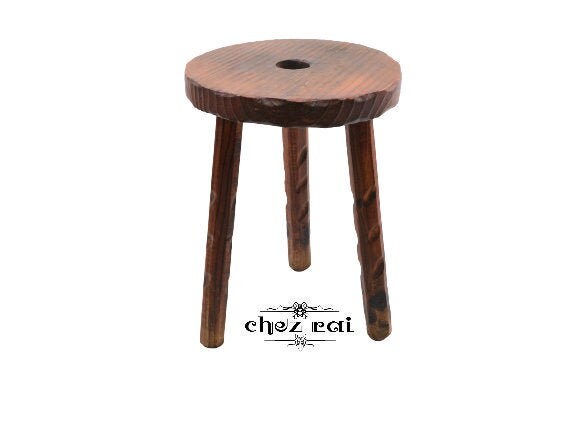 Tabouret en Bois Vintage Trois Pattes Plant Stand Milking Seat Chair Farmhouse Rustic Barn Cottage H