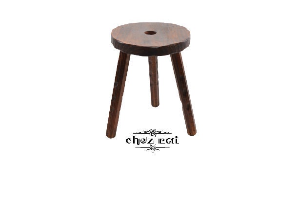 Tabouret en Bois Vintage Trois Pattes Plant Stand Milking Seat Chair Farmhouse Rustic Barn Cottage H