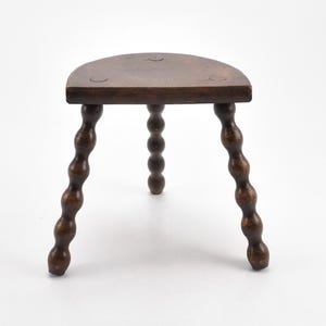 ChezRai - Vintage French 12&quot; Small Wooden Bobbin D Stool Plant Stand Room Display Milking Farmhouse Cottage Chalet Wood Tabouret Gift Idea