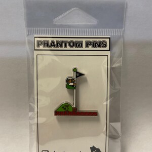 Luigi Flagpole Super Mario Bros NES 1.5" Enamel Pin image 2