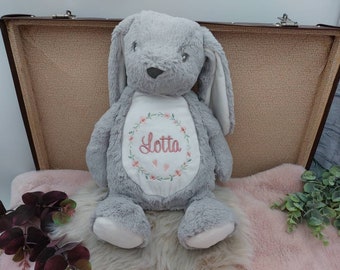 Kuscheltier mit Name, Weihnachtsgeschenk, Stofftier Hase personalisiert, Babys erstes Weihnachten, bestickt