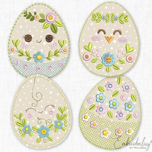 Könnte beinhalten: Vier gestickte Ostereier mit verschiedenen Designs. Die Eier sind beige mit weißen Punkten und haben Blumenmuster, ein lächelndes Gesicht und ein Vogelgesicht.