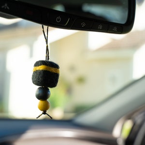 Car diffuser, essential oil diffuser, Felt Ball Tassel Essential Oil Car Diffuser, Eid-ul-Adha ornament, Hajj decor, Muslim decor, Eid Gift Bild 6